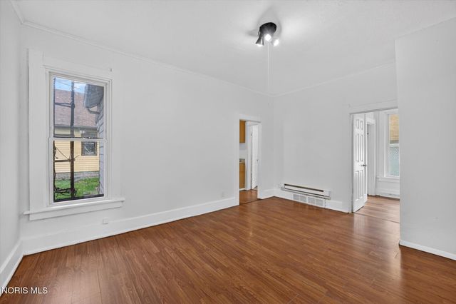 2938 Chase Street, Toledo, OH 43611