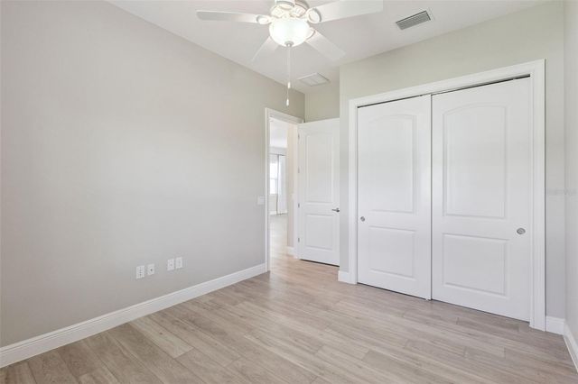 5132 GREENS DRIVE, Lady Lake, FL 32159