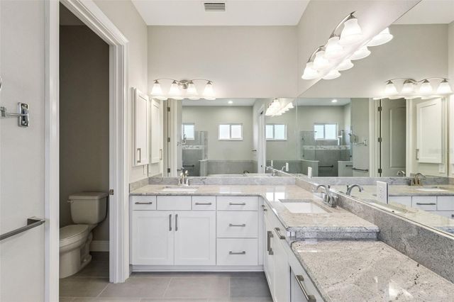 5132 GREENS DRIVE, Lady Lake, FL 32159