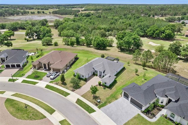 5132 GREENS DRIVE, Lady Lake, FL 32159