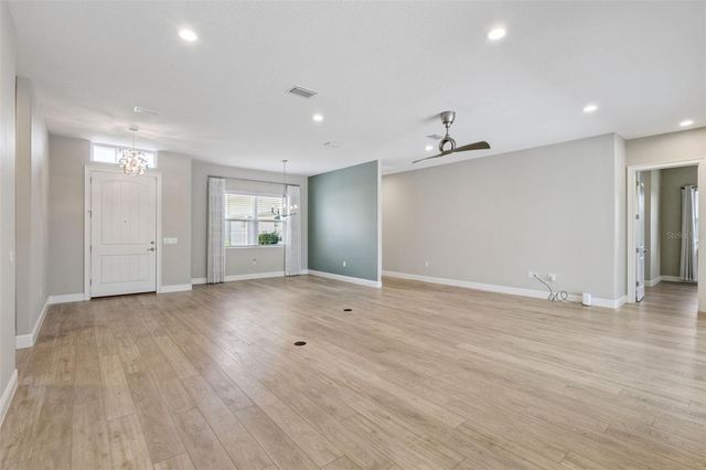 5132 GREENS DRIVE, Lady Lake, FL 32159