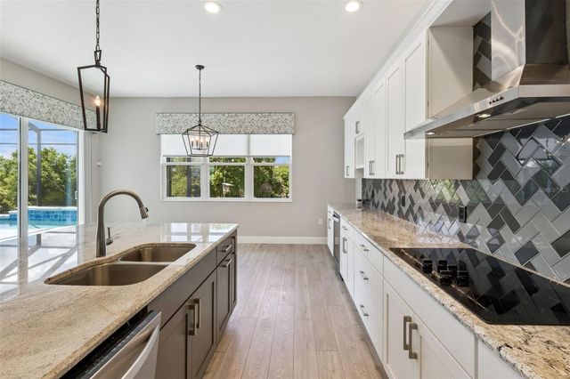 5132 GREENS DRIVE, Lady Lake, FL 32159