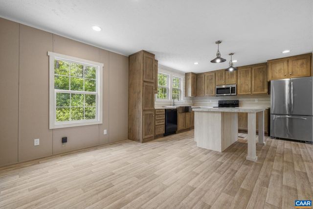 1920 WALTONS STORE RD, Louisa, VA 23093