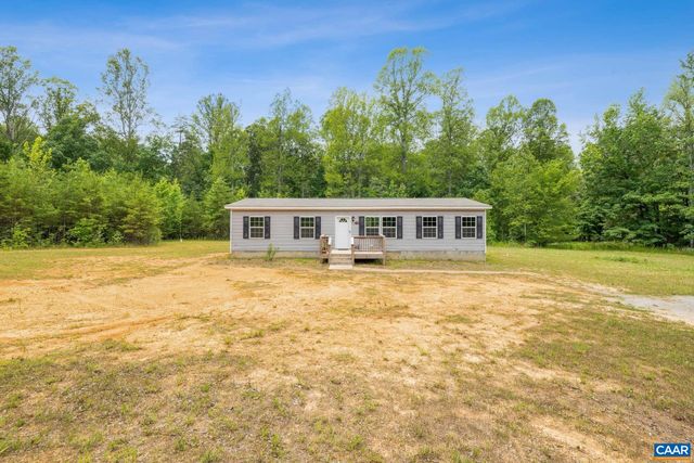 1920 WALTONS STORE RD, Louisa, VA 23093