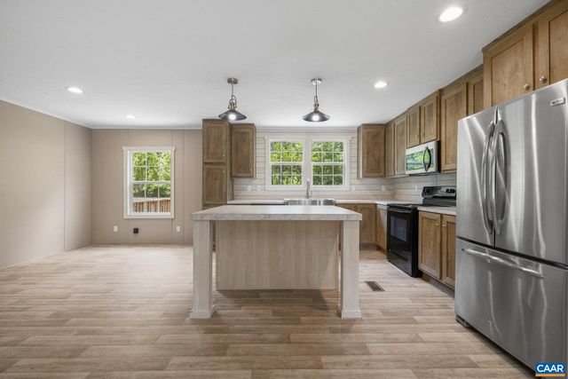 1920 WALTONS STORE RD, Louisa, VA 23093