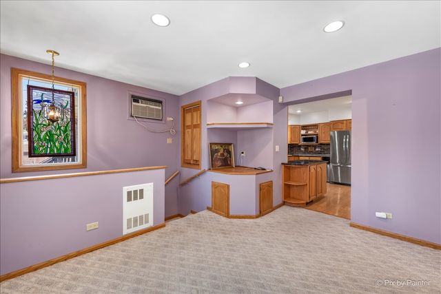2642 N 78th Avenue, Elmwood Park, IL 60707
