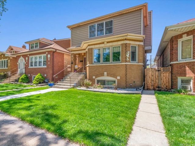 2642 N 78th Avenue, Elmwood Park, IL 60707
