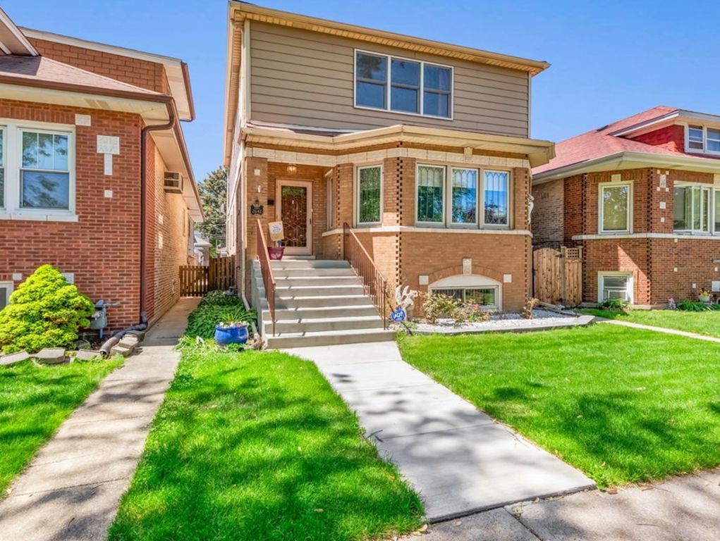 2642 N 78th Avenue, Elmwood Park, IL 60707