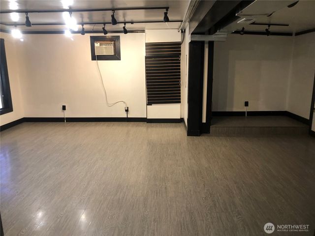 2358 A,B,C Elmway, Okanogan, WA 98840