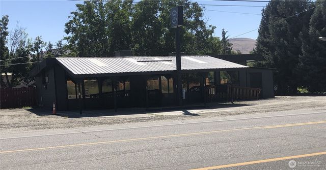 2358 A,B,C Elmway, Okanogan, WA 98840