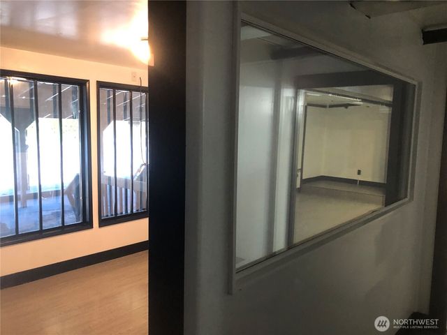 2358 A,B,C Elmway, Okanogan, WA 98840