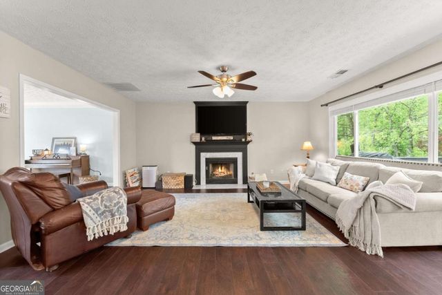 1165 Evergreen Oak Way, Dacula, GA 30019