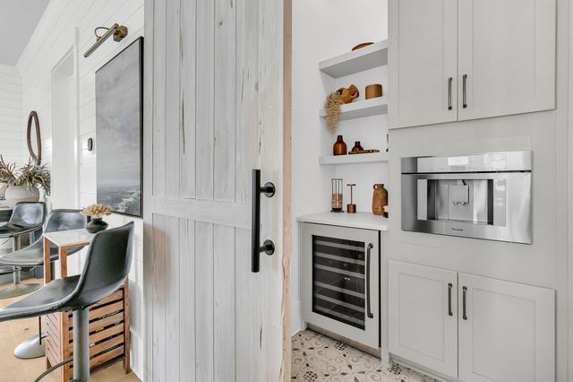 1100 Poplar Tree Drive, Mount Pleasant, SC 29464