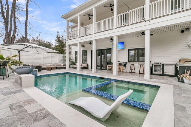 1100 Poplar Tree Drive, Mount Pleasant, SC 29464