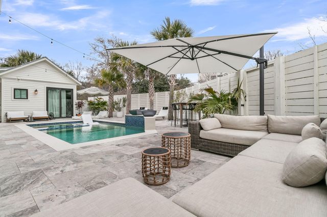 1100 Poplar Tree Drive, Mount Pleasant, SC 29464