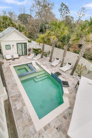 1100 Poplar Tree Drive, Mount Pleasant, SC 29464