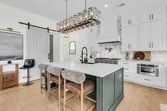 1100 Poplar Tree Drive, Mount Pleasant, SC 29464