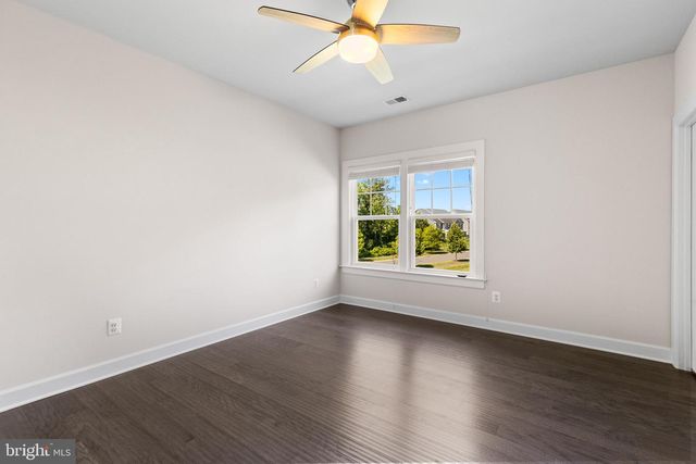 41116 HICKORY HEDGE PL, Aldie, VA 20105