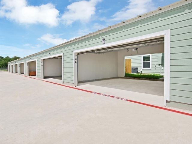 226 Woodbridge Lane, Pasadena, TX 77502