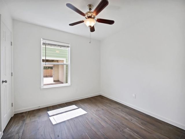 226 Woodbridge Lane, Pasadena, TX 77502