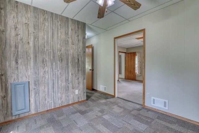 4325 W Grange AVENUE, Greenfield, WI 53220