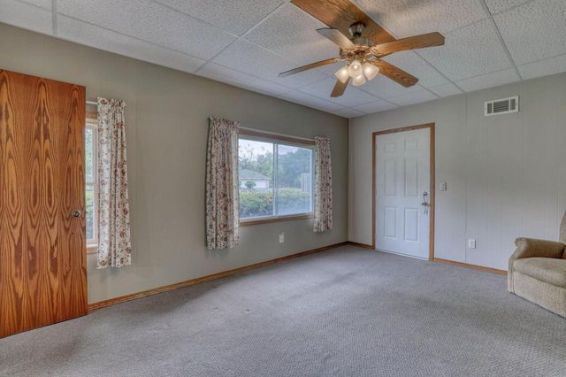 4325 W Grange AVENUE, Greenfield, WI 53220