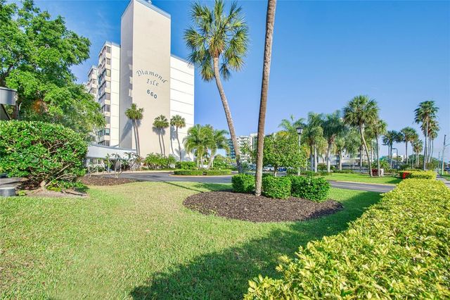 660 ISLAND WAY #206 206, Clearwater, FL 33767