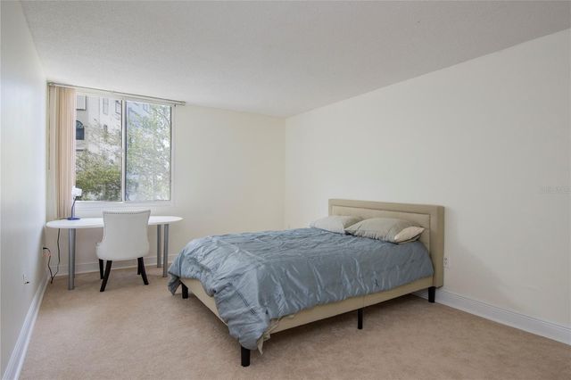 660 ISLAND WAY #206 206, Clearwater, FL 33767