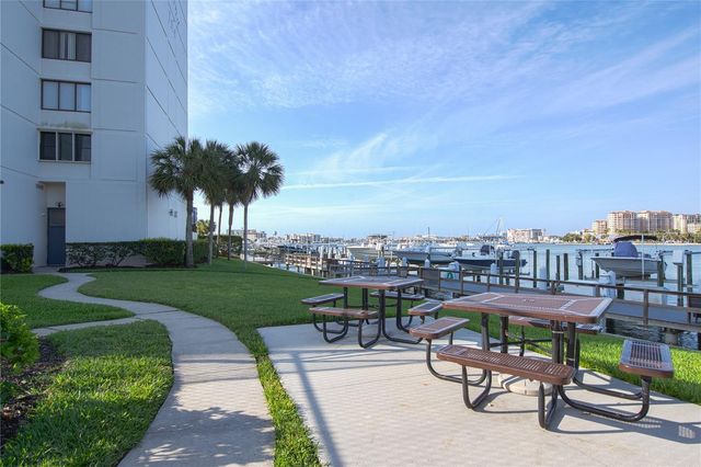 660 ISLAND WAY #206 206, Clearwater, FL 33767