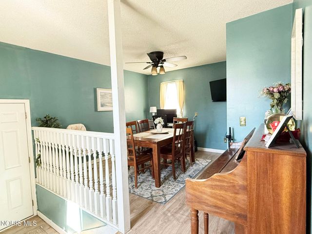 817 S Wood Street, Fostoria, OH 44830