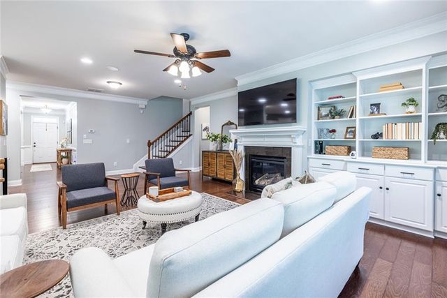 1985 W Village Point SE, Smyrna, GA 30080