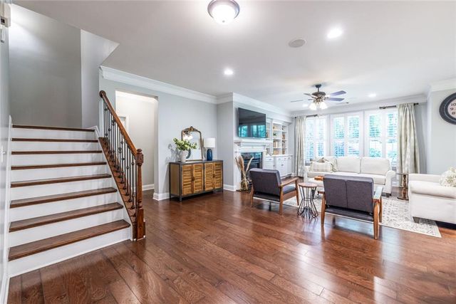 1985 W Village Point SE, Smyrna, GA 30080