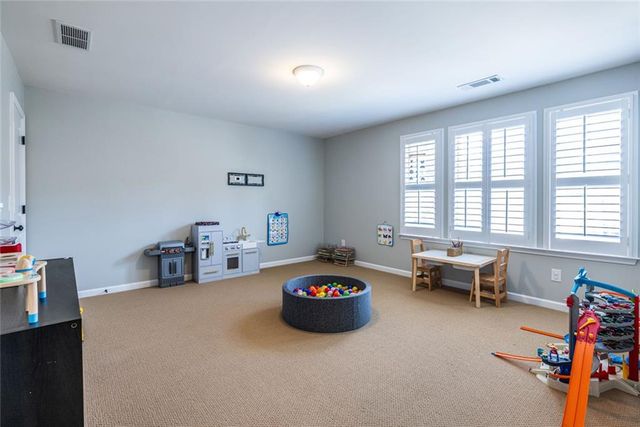 1985 W Village Point SE, Smyrna, GA 30080