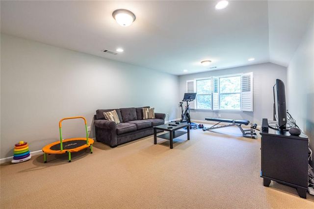 1985 W Village Point SE, Smyrna, GA 30080