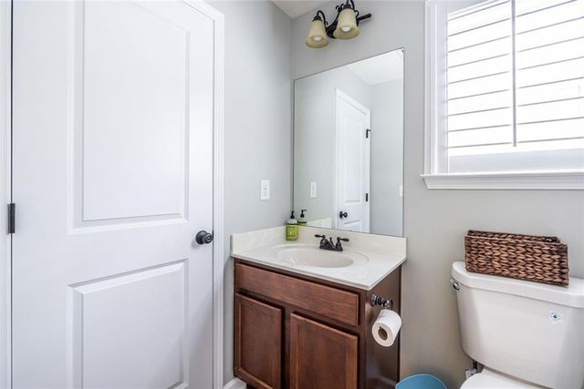 1985 W Village Point SE, Smyrna, GA 30080