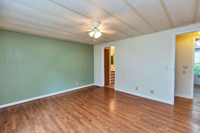 14 Karas Way, Goffstown, NH 03045