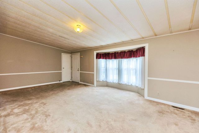 14 Karas Way, Goffstown, NH 03045