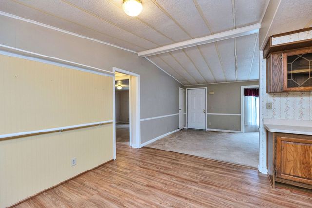 14 Karas Way, Goffstown, NH 03045