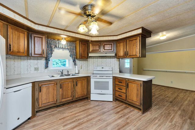 14 Karas Way, Goffstown, NH 03045