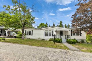14 Karas Way, Goffstown, NH 03045