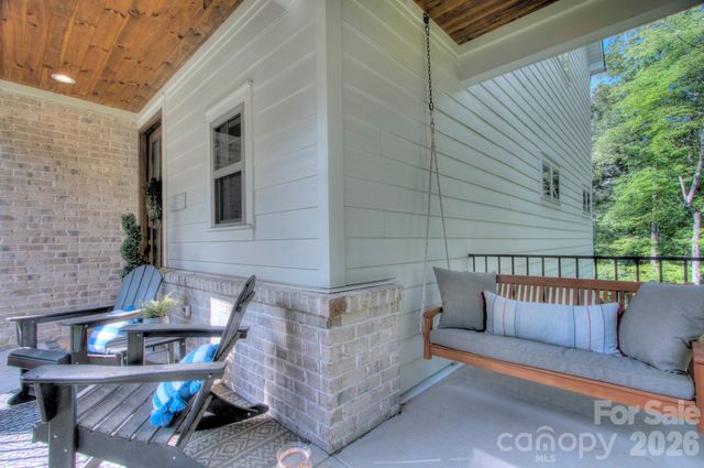 6672 Maple Spring Court, Denver, NC 28037