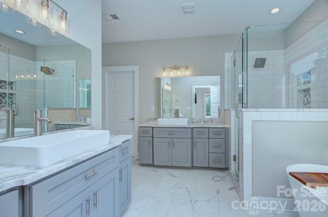 6672 Maple Spring Court, Denver, NC 28037