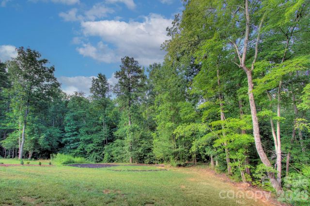 6672 Maple Spring Court, Denver, NC 28037