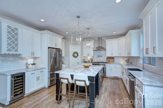 6672 Maple Spring Court, Denver, NC 28037