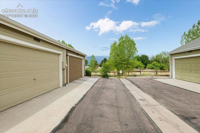 4909 Black Vulture Grove, Colorado Springs, CO 80916