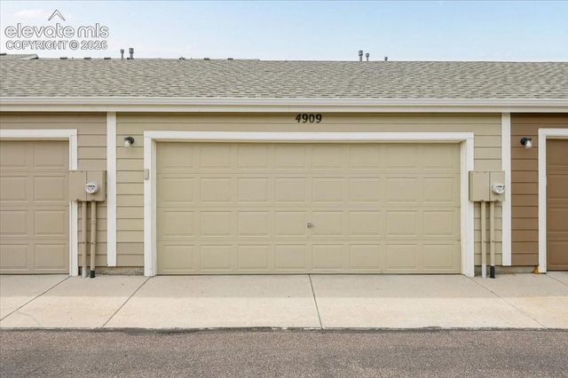 4909 Black Vulture Grove, Colorado Springs, CO 80916