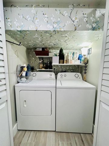 17617 SW 140th Ct, Miami, FL 33177