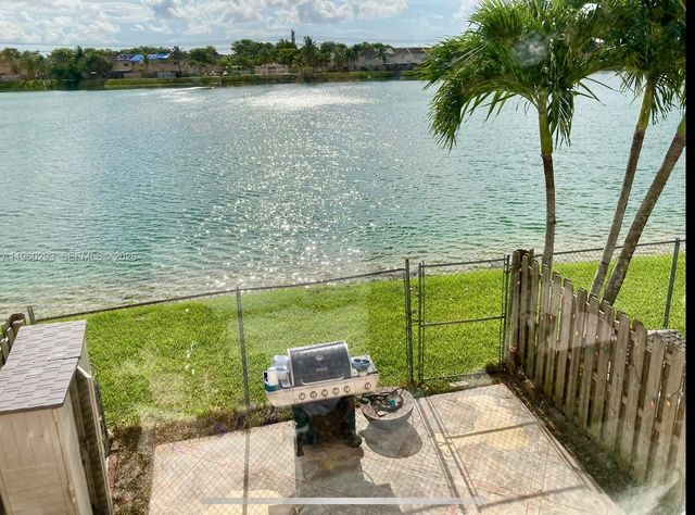 17617 SW 140th Ct, Miami, FL 33177