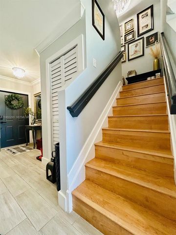 17617 SW 140th Ct, Miami, FL 33177