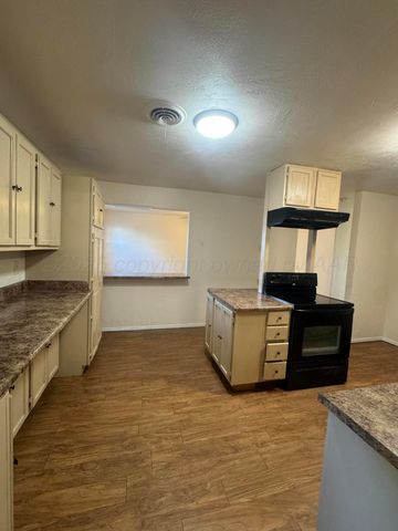 4602 S BRYAN Street, Amarillo, TX 79110